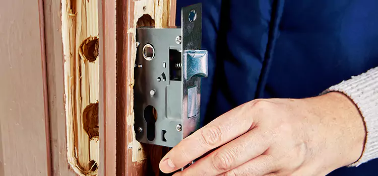Garage Door Lock Replacement Santa Cruz